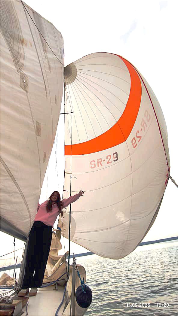 Парусная яхта Орлик.