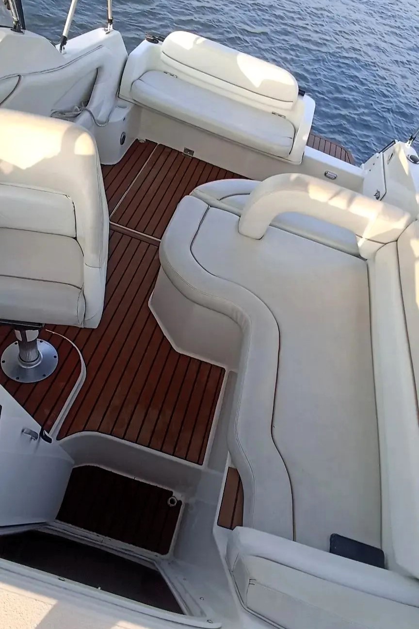 Скоростной катер Wellcraft.
