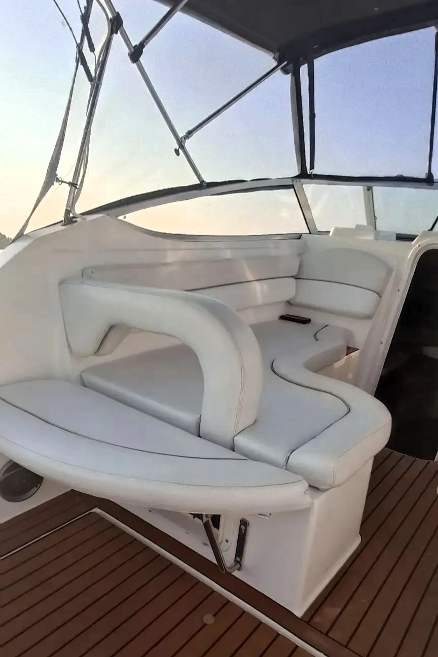 Скоростной катер Wellcraft.