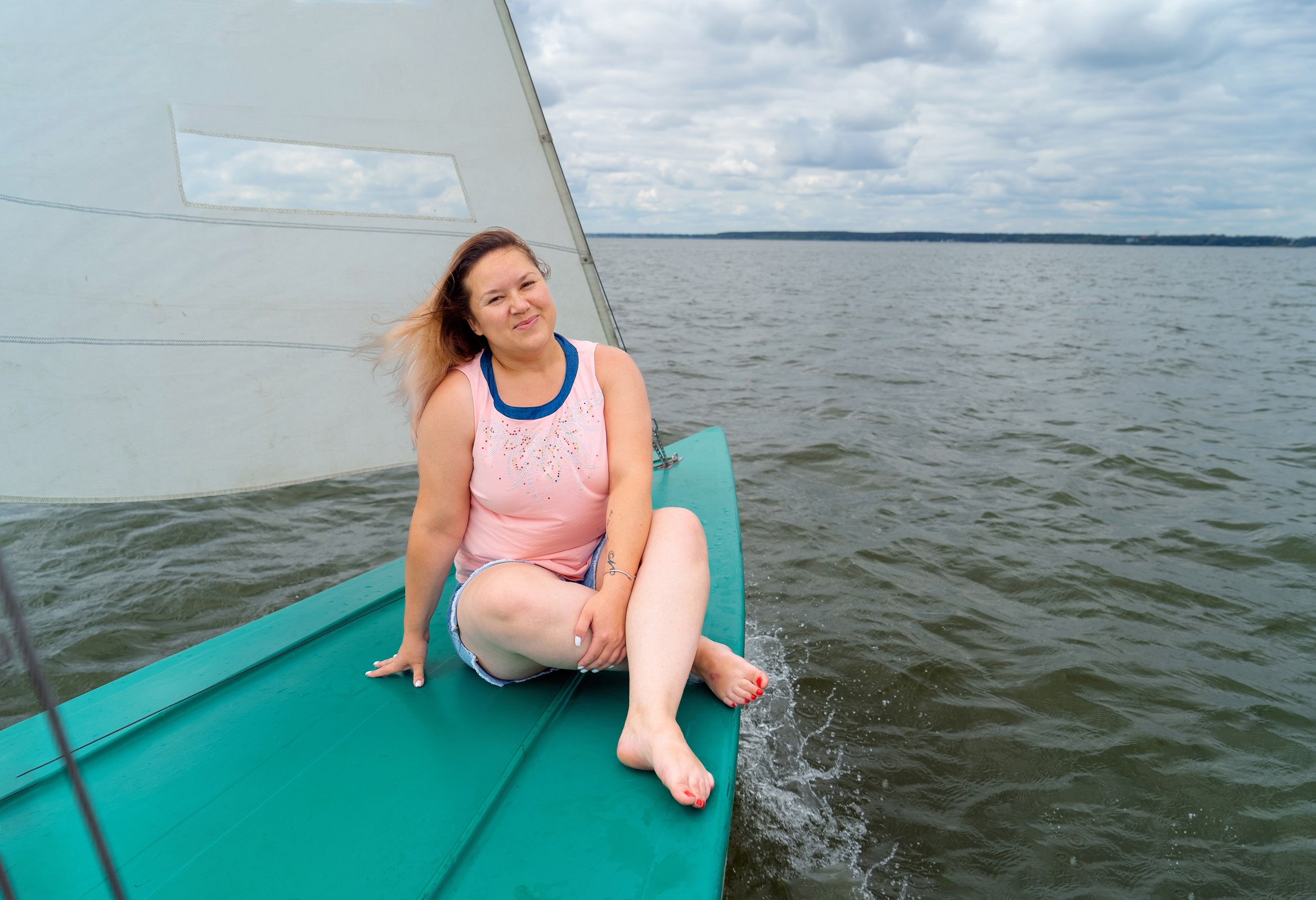 Прогулка с элементами обучения на яхте Бибигон. Фотограф – Наталия Князева.